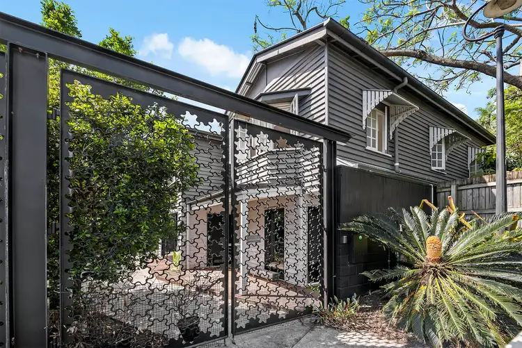 2 Normanby Terrace, Kelvin Grove QLD 4059