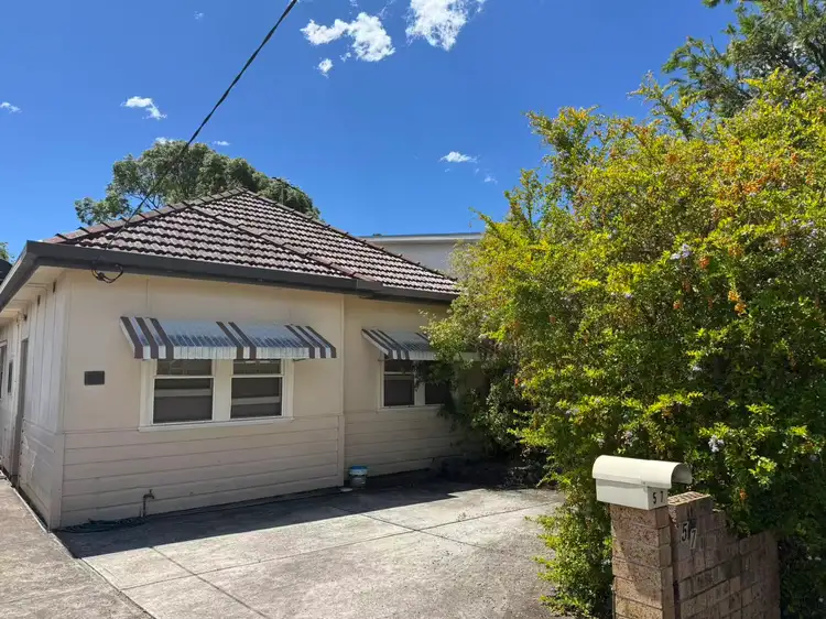 57 Blakesley Road, South Hurstville NSW 2221
