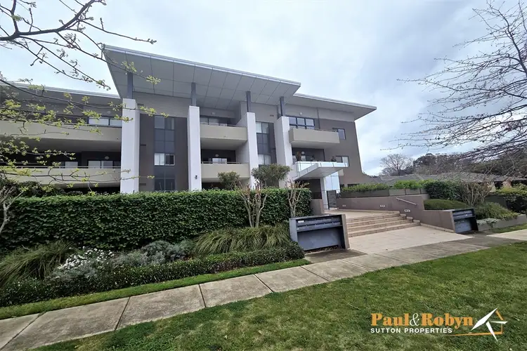 32/29 State Circle, Deakin ACT 2600