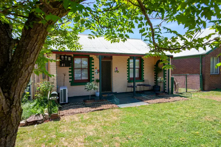 28 MARSDEN STREET, Crookwell NSW 2583