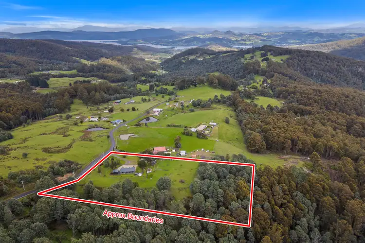 572 Woodbridge Hill Road, Gardners Bay TAS 7112