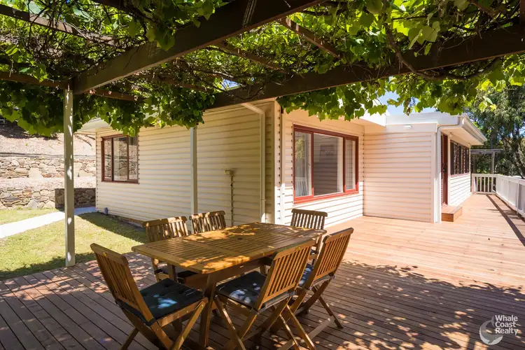 41 Barker Parade, Narooma NSW 2546