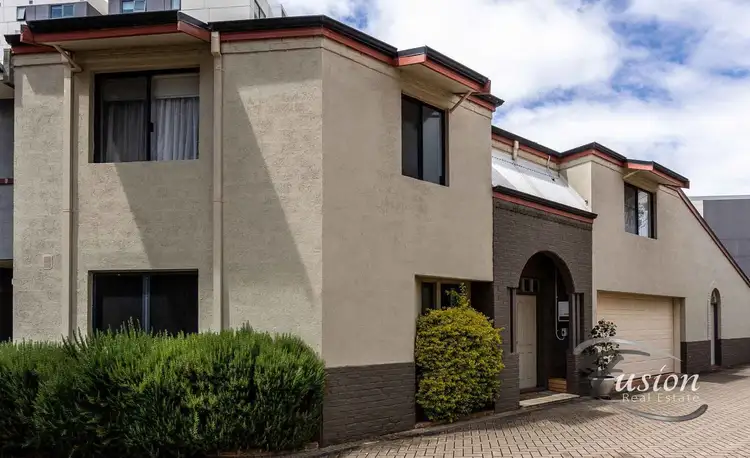 2/8 Tenth Avenue, Maylands WA 6051