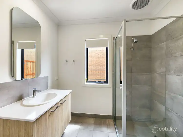 Sixth view of Homely house listing, 5 Unico Circuit, Mount Duneed VIC 3217