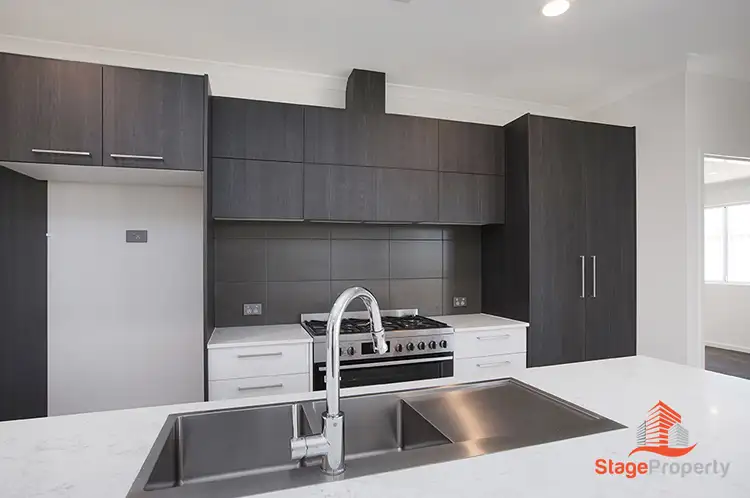 Fourth view of Homely house listing, 5 Topaz Way, Alkimos WA 6038