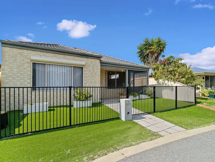 Third view of Homely house listing, 10 Keelia Vale, Lakelands WA 6180