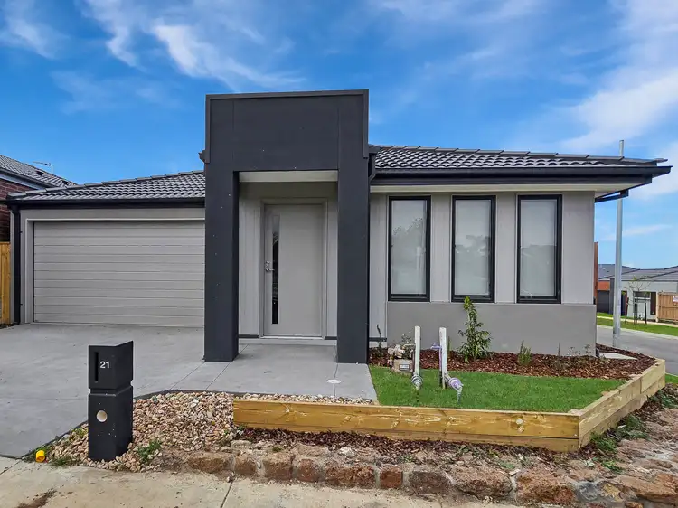 21 Batten Road, Charlemont VIC 3217