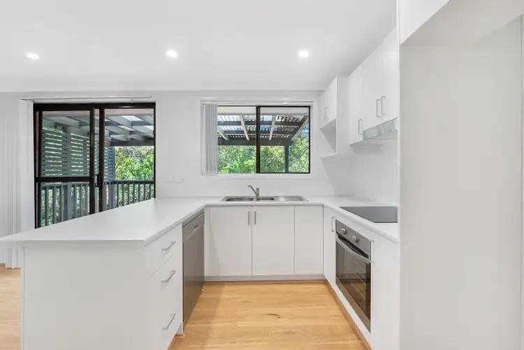 Fourth view of Homely house listing, 8 Heights Place, Hornsby Heights NSW 2077