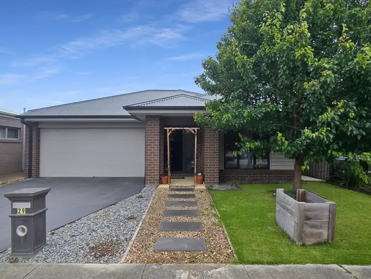 29 Sirrom Crescent, Armstrong Creek VIC 3217