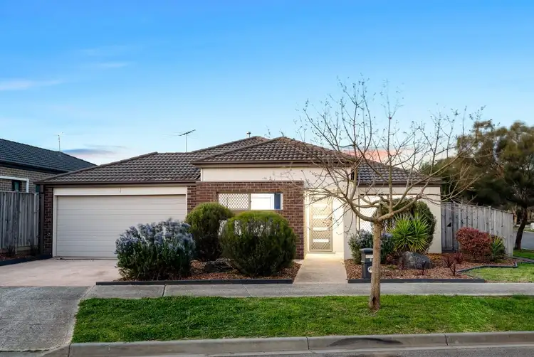 2 Marbella Avenue, Doreen VIC 3754