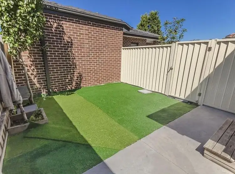 Fourth view of Homely unit listing, 1/3 Sea Court, Craigieburn VIC 3064