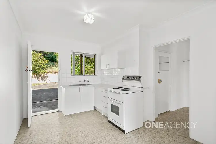 Second view of Homely unit listing, 2/43 Rowland Avenue, Wollongong NSW 2500