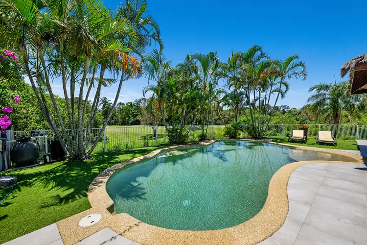 8 Meadowlake Drive, Carrara QLD 4211