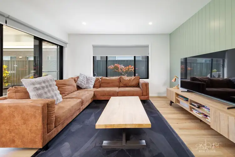 Fifth view of Homely house listing, 40 LEDBURY CIRCUIT, Wodonga VIC 3690