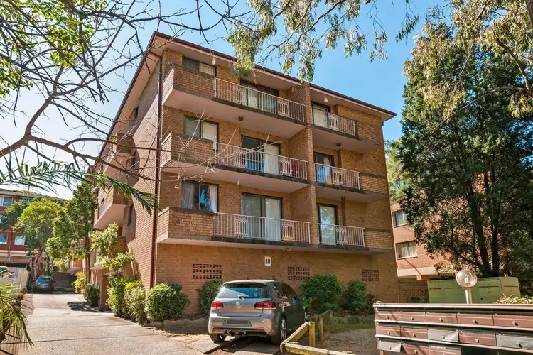 2/18-20 Early Street, Parramatta NSW 2150