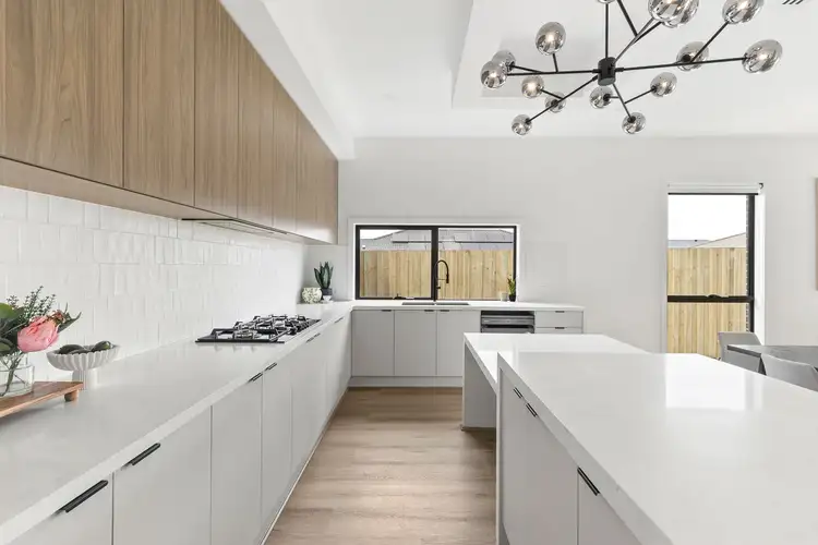 Fifth view of Homely house listing, 8 Cerrado Street, Mount Duneed VIC 3217