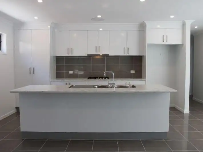 Fourth view of Homely townhouse listing, 8 COLOMBERA CIRCUIT, Wodonga VIC 3690