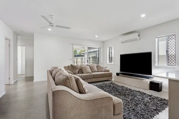 42 Wood Crescent, Baringa QLD 4551