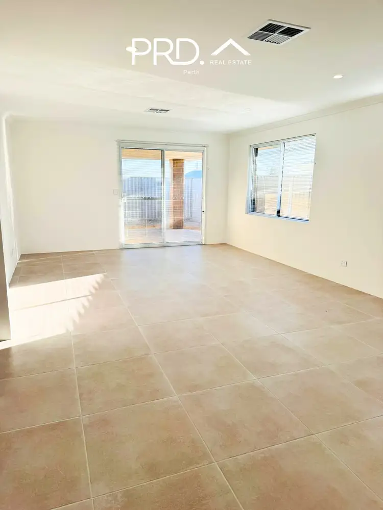 12 Primrose Road, Alkimos WA 6038