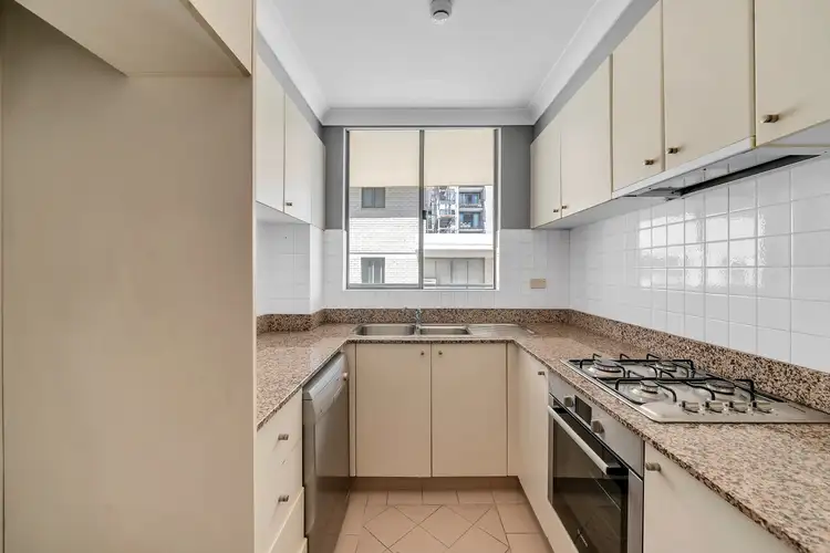 Fifth view of Homely apartment listing, 1002/8 Spring Street, Bondi Junction NSW 2022