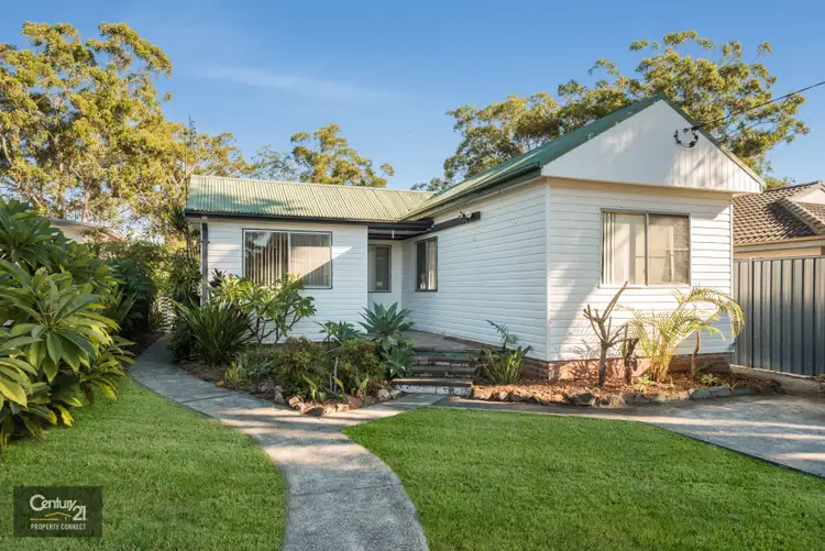 37 Collareen Street, Ettalong Beach NSW 2257