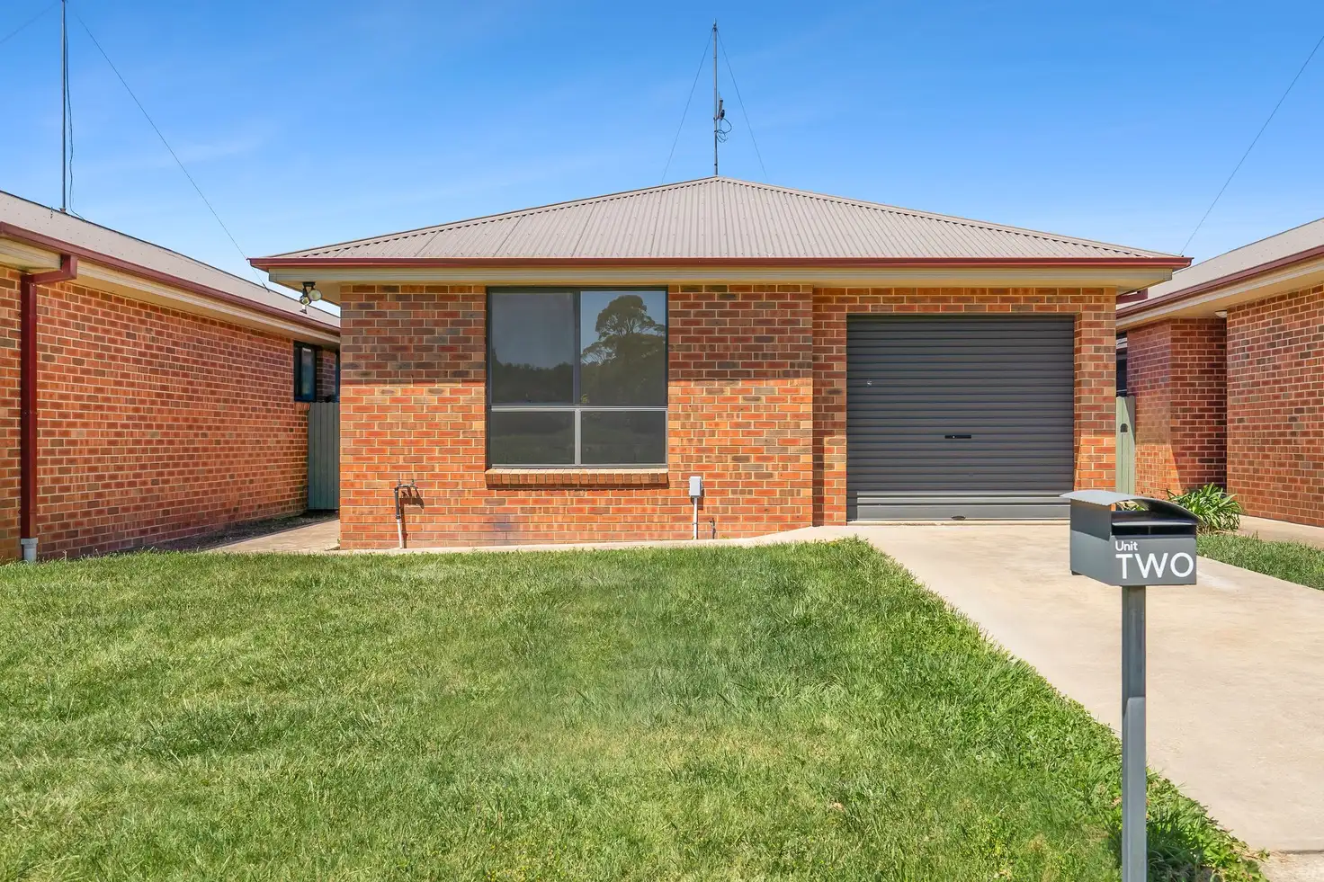 Main view of Homely townhouse listing, 2/2 Holborow Street, Crookwell NSW 2583