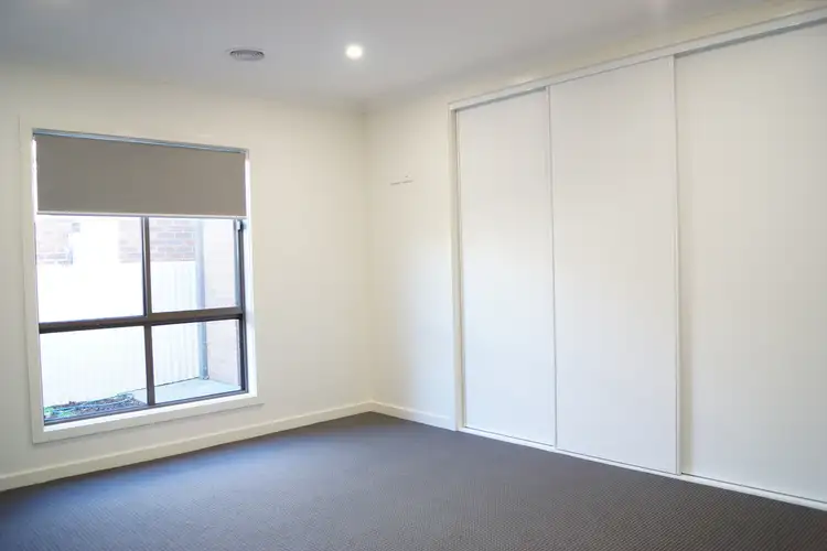 Fourth view of Homely townhouse listing, 2/11 URQUHART STREET, Horsham VIC 3400