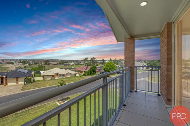 Fourth view of Homely house listing, 8 Klara Court, Rutherford NSW 2320