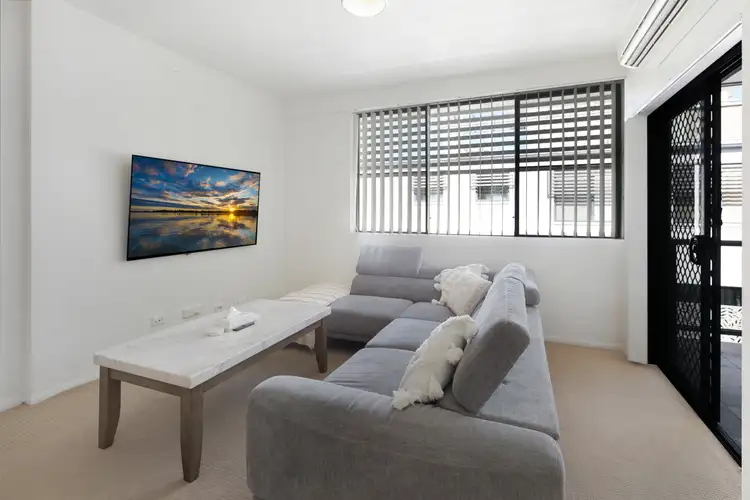 Second view of Homely unit listing, 11/3 MacDonnell Road, Margate QLD 4019