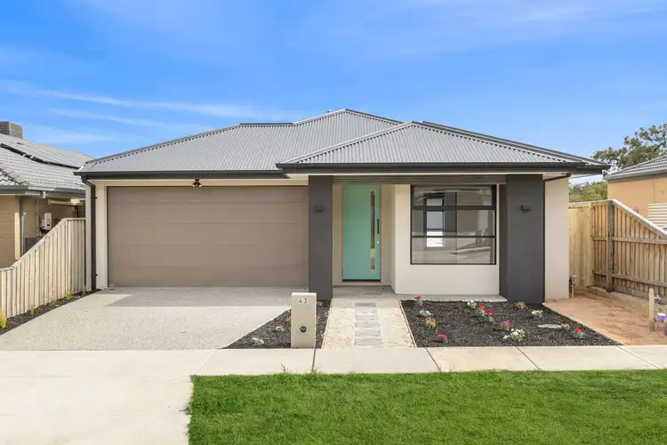 43 Jessfield Terrace, Cranbourne East VIC 3977