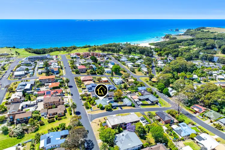 14 Tilba Street, Narooma NSW 2546