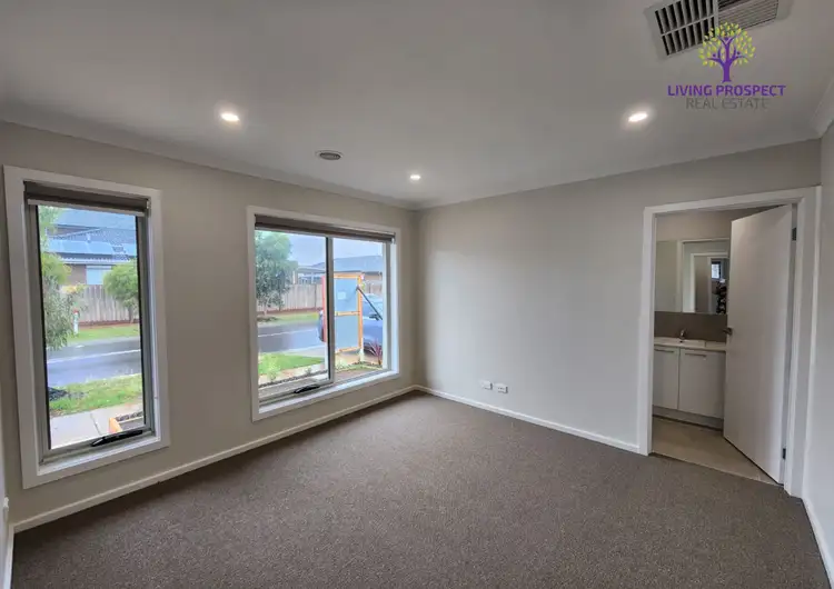 Fourth view of Homely house listing, 2 Adair Street, Thornhill Park VIC 3335
