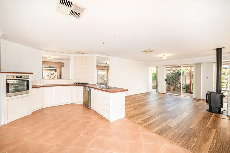 64 Boardman Road, Canning Vale WA 6155