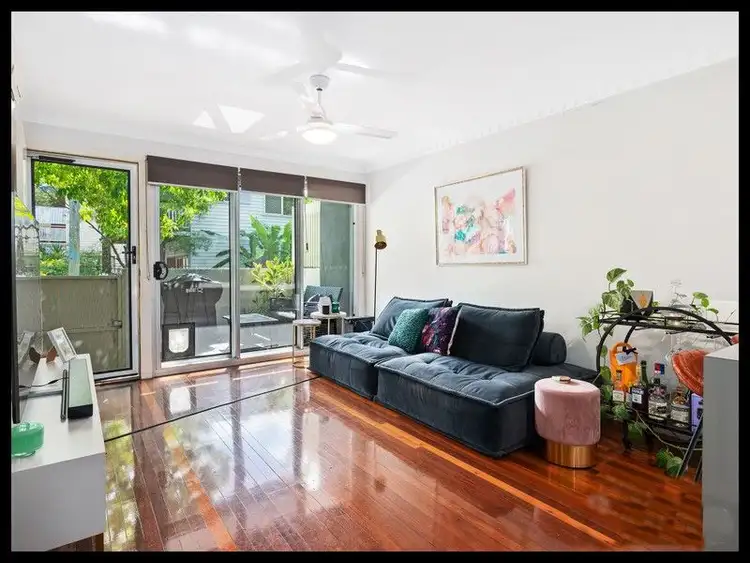 Fourth view of Homely unit listing, 2/1 Eve Street, Kangaroo Point QLD 4169