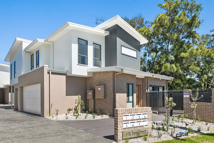 1/106 Terry Street, Albion Park NSW 2527