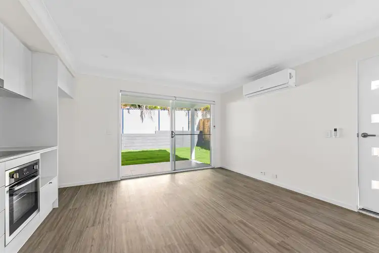 Third view of Homely semi-detached listing, 2/32 Hart Street, Lawnton QLD 4501