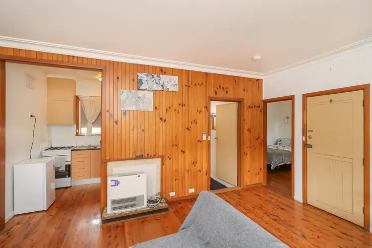 Second view of Homely flat listing, 4/825 Mate Street, North Albury NSW 2640
