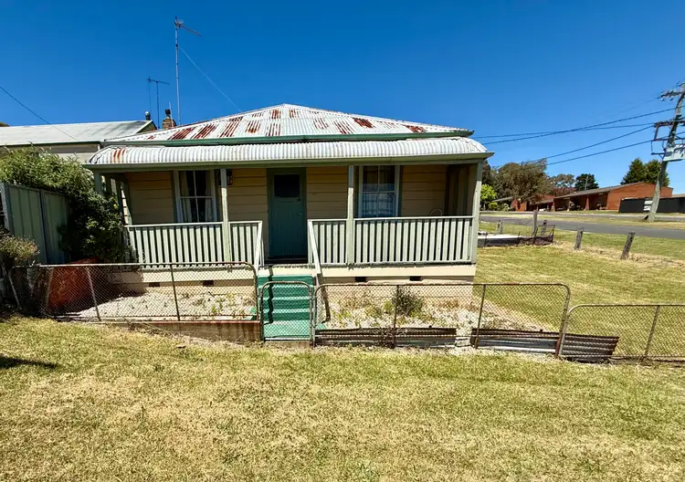 24 Piper Street, Portland NSW 2847