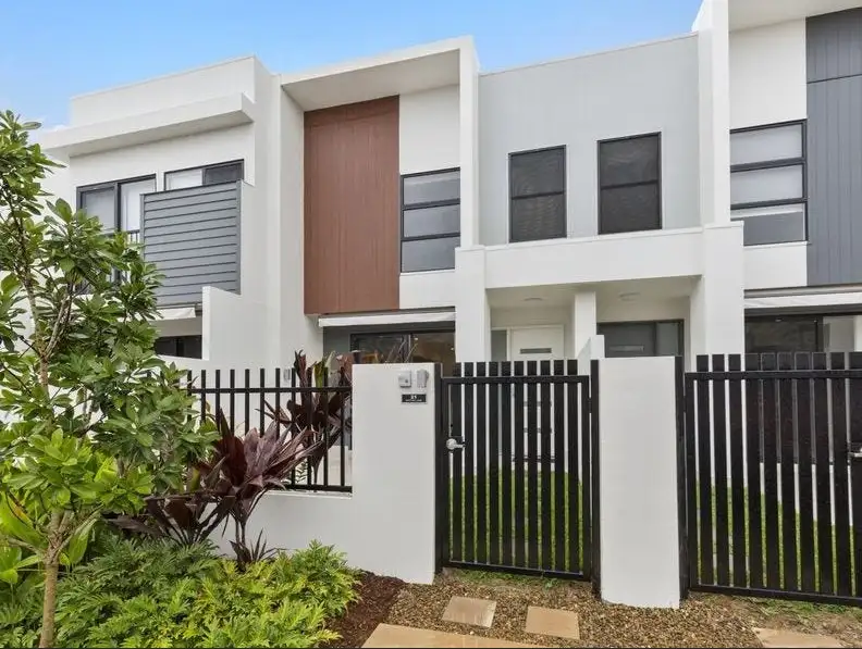 Main view of Homely townhouse listing, 21 Mayfair Lane, Hope Island QLD 4212