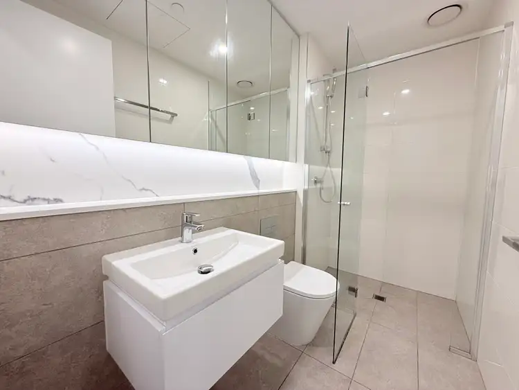 Fifth view of Homely apartment listing, 3011/81 City Road, Southbank VIC 3006