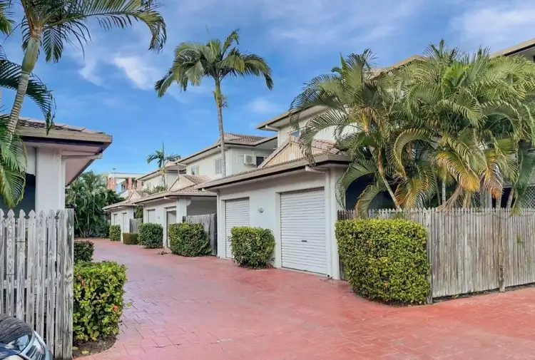 2/181 Mitchell Street, North Ward QLD 4810