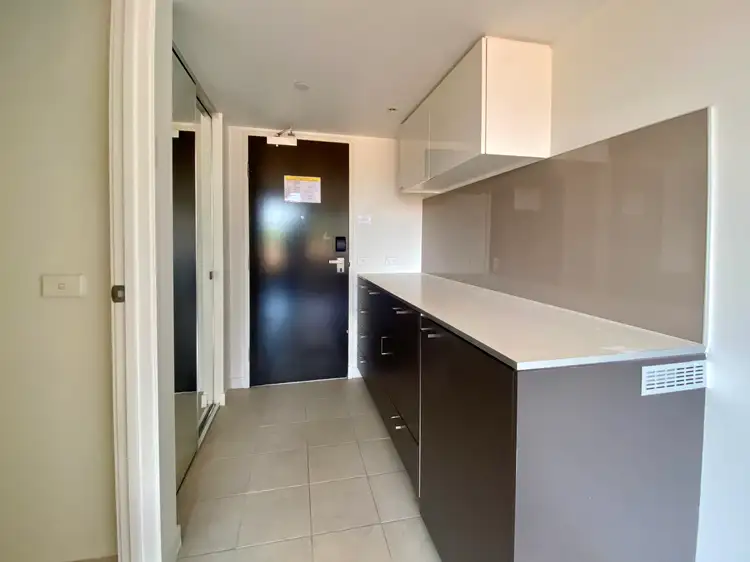 Fifth view of Homely apartment listing, 524/572 St Kilda Road, Melbourne VIC 3004