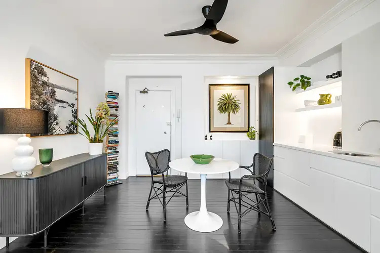 3-5 Greenknowe Avenue