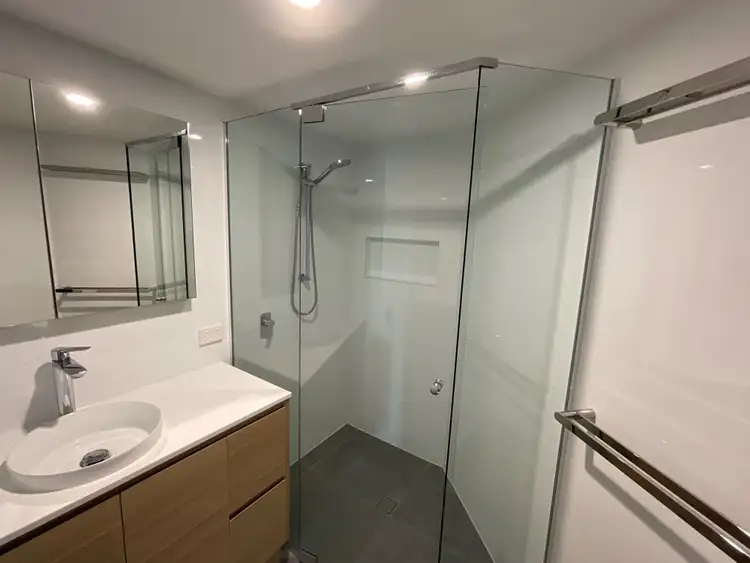 Fifth view of Homely apartment listing, 135 Macquarie Street, Teneriffe QLD 4005