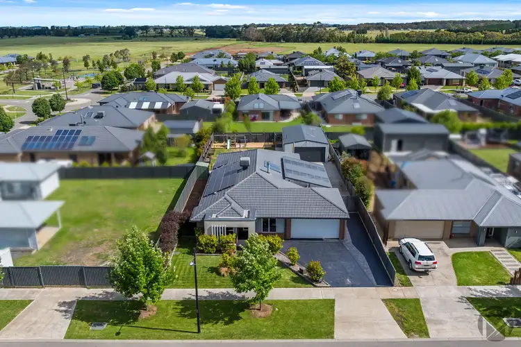 38 Casuarina Drive, Romsey VIC 3434