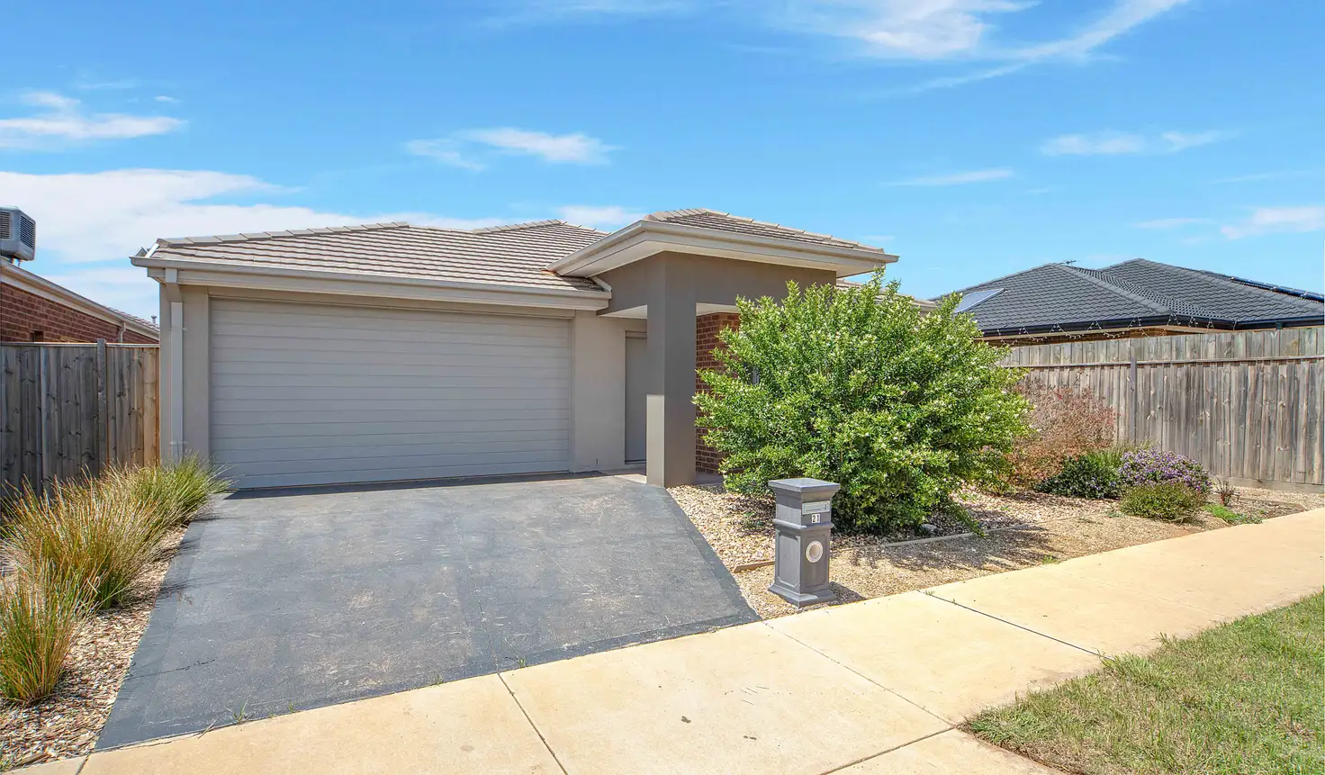 Main view of Homely house listing, 21 Dhalla Street, Thornhill Park VIC 3335