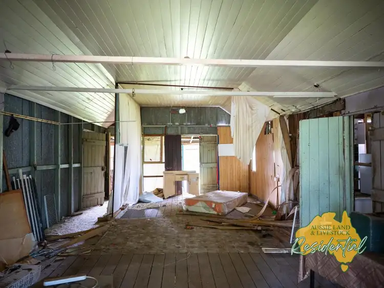 Sixth view of Homely house listing, 29 HARDY STREET, Mundubbera QLD 4626