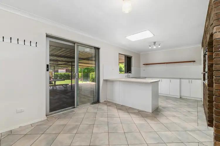 Fourth view of Homely house listing, 5 St Georges Avenue, Champion Lakes WA 6111