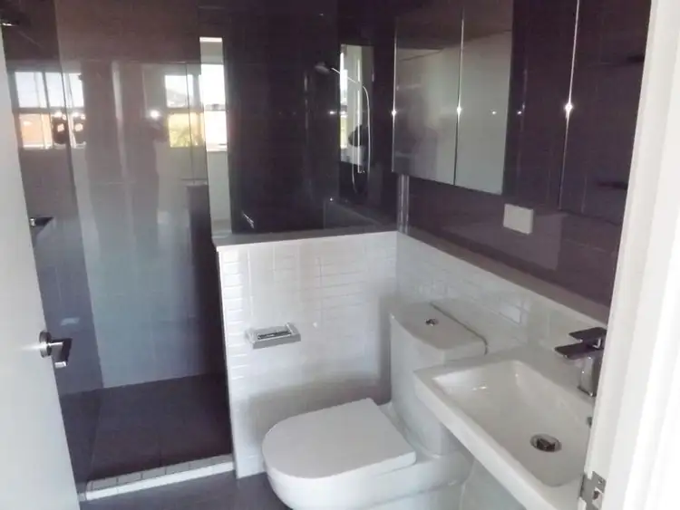 Fifth view of Homely unit listing, 107/441 Hawthorne Road, Hawthorne QLD 4171