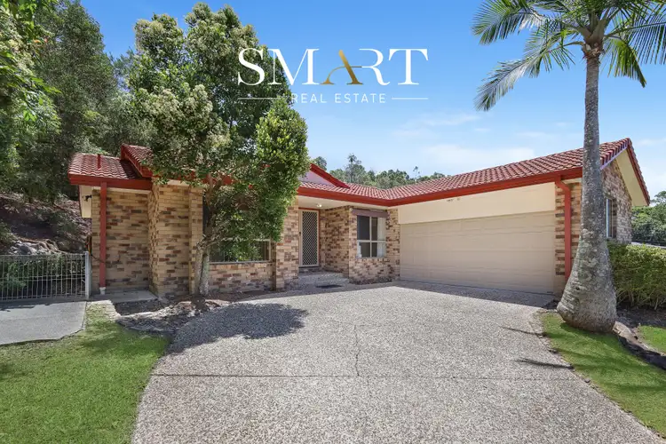 16 Paddington Drive, Carrara QLD 4211
